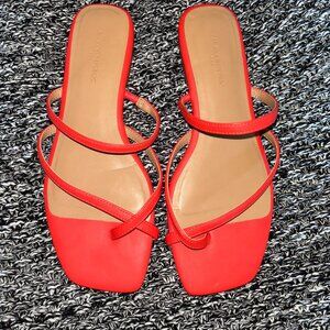 NWOT Never Worn Banana Republic Flat Sandals (Size 6, Chili Pepper Red/Coral)